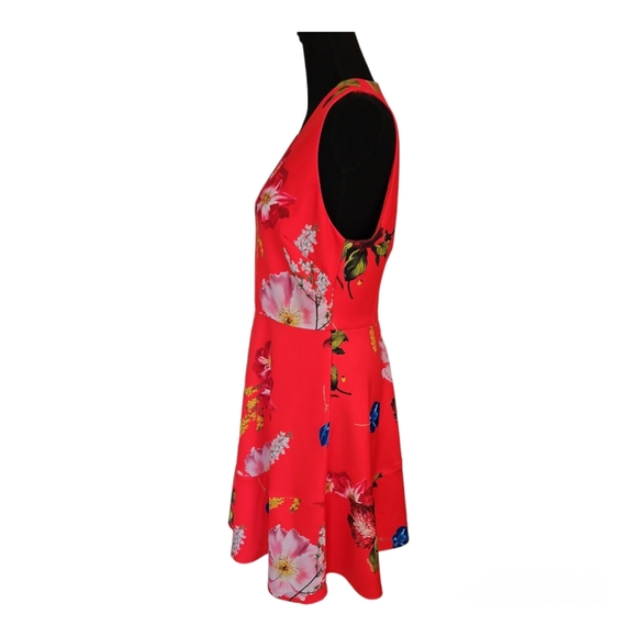 TED BAKER London Red Sleeveless Floral V- Neck Fit & Flare Dress Size 4 - Picture 2 of 10